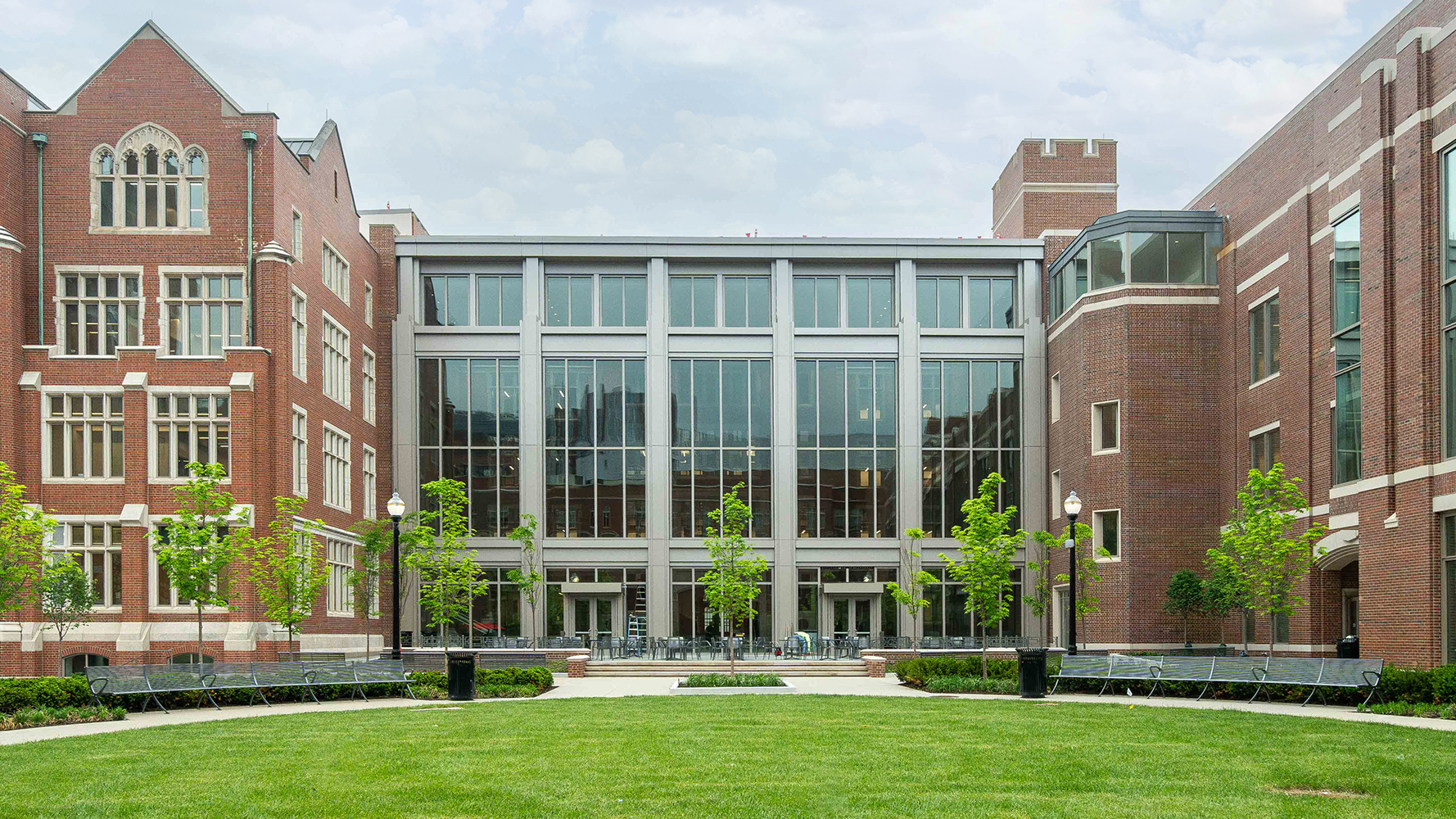 The courtyard of the completed Interdisciplinary Heath Science Center